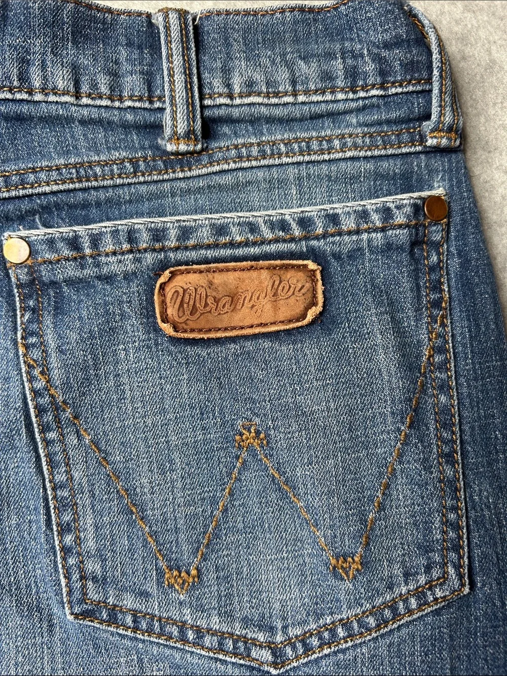 Wrangler‎ Blue Relaxed Bootcut Men's Jeans